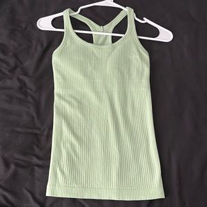 BRAND NEW LULULEMON TOP